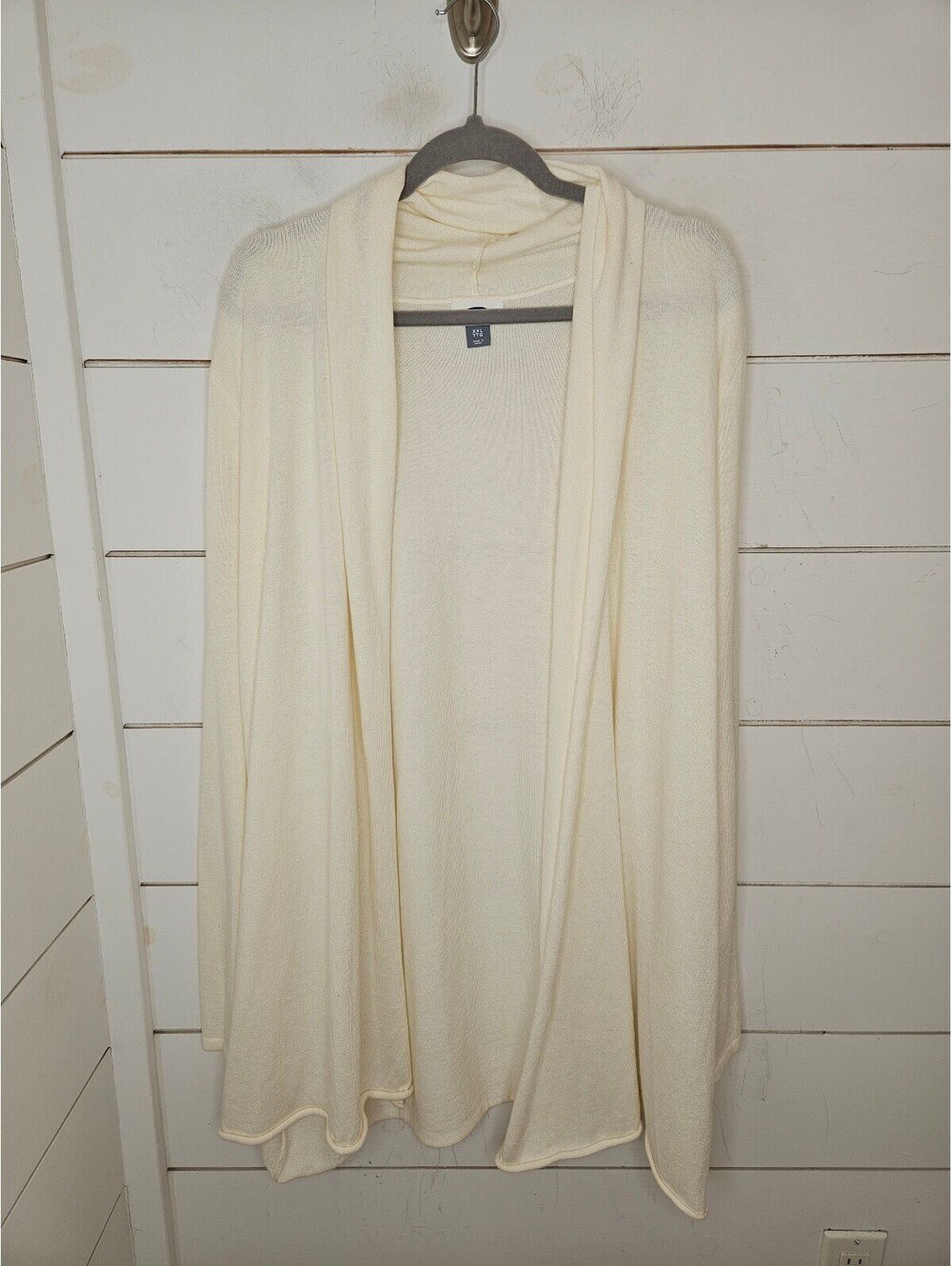 Old Navy XXL cream flowy open front cardigan